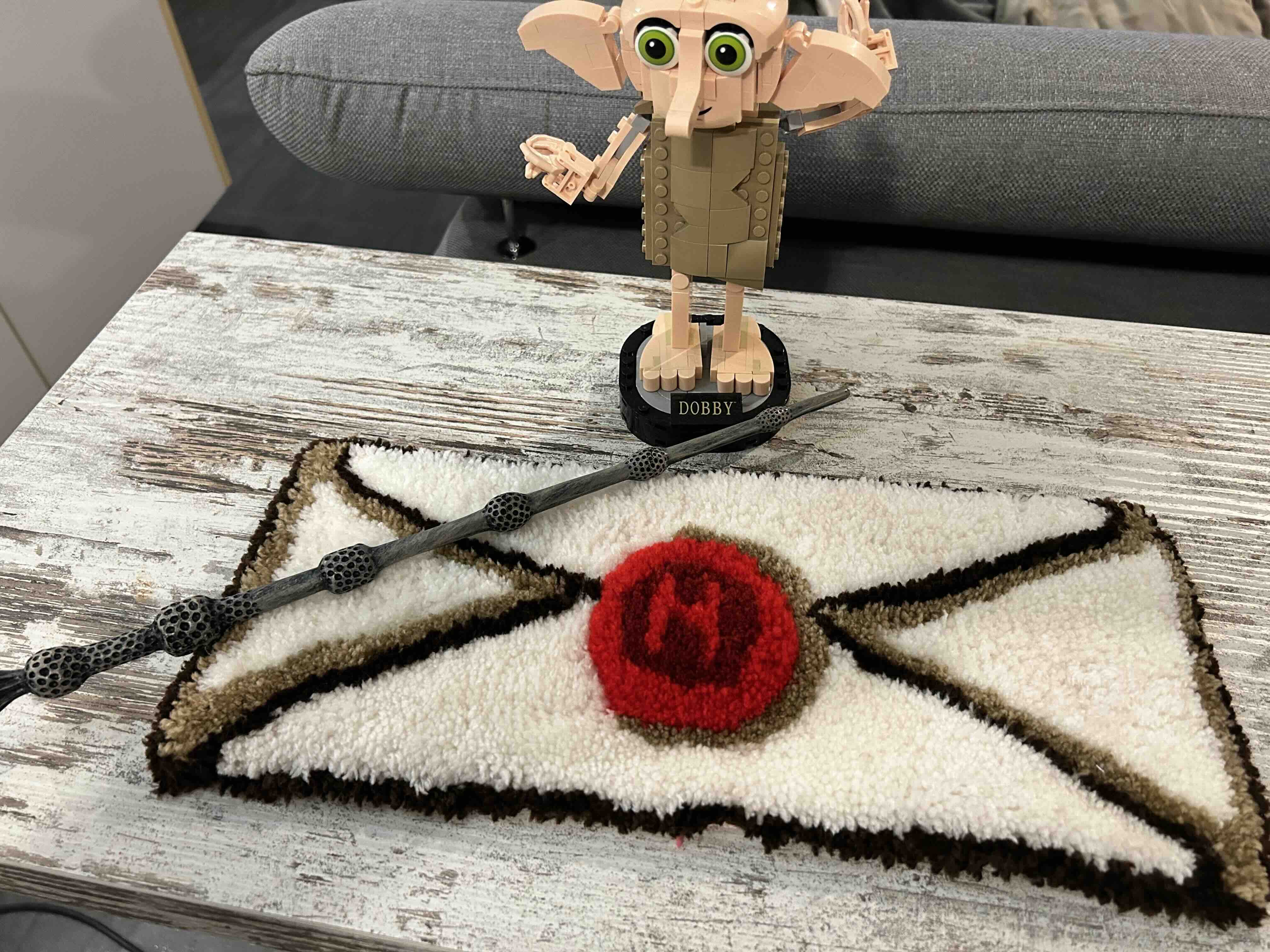 Sgabello rivestito tufting